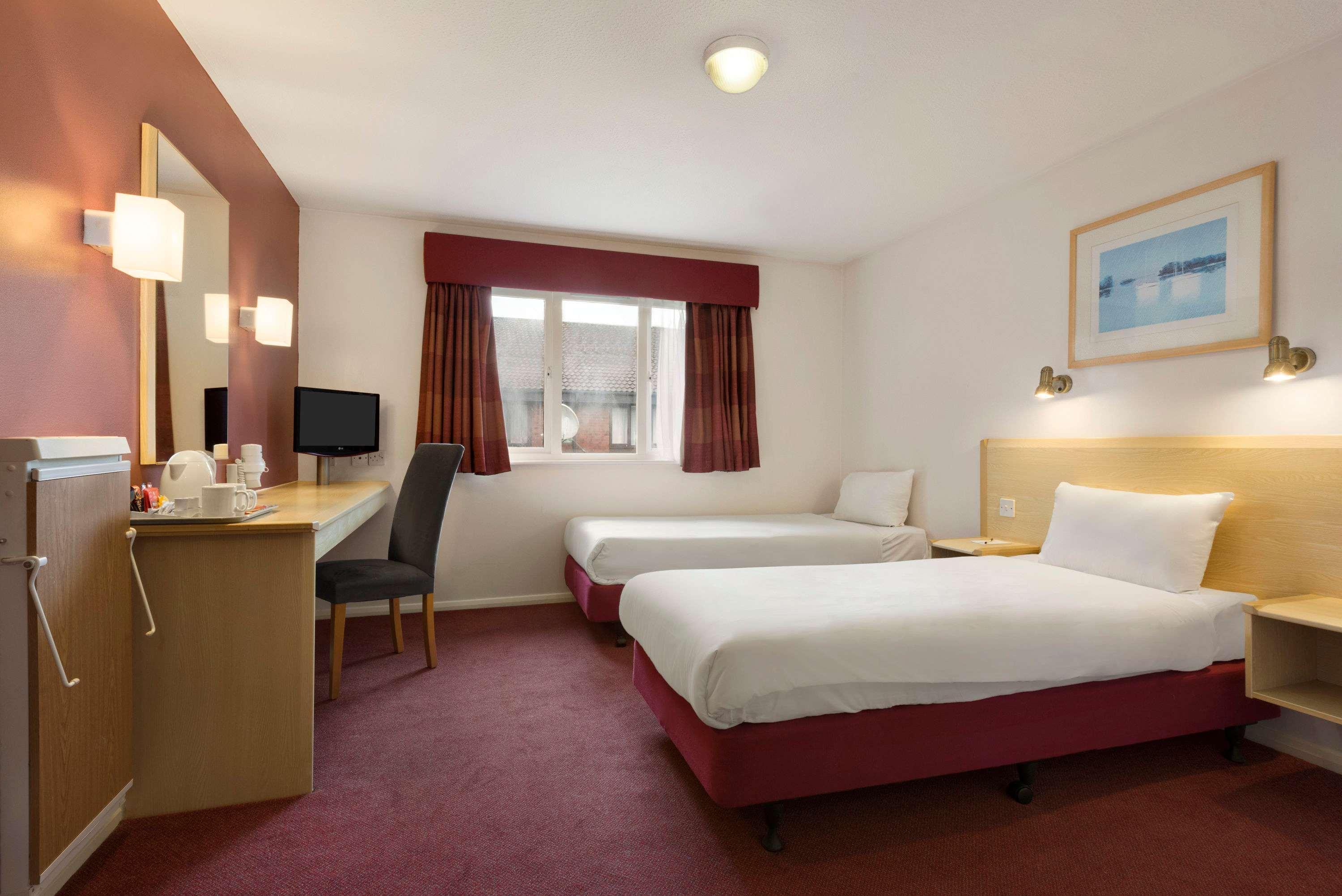 Days Inn Hotel Gretna Green Exterior photo