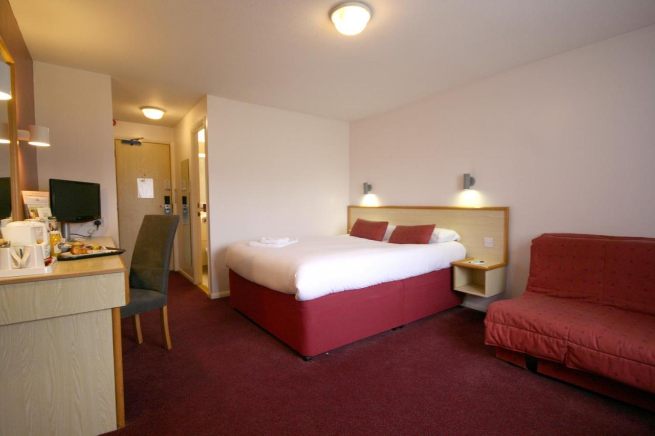 Days Inn Hotel Gretna Green Exterior photo